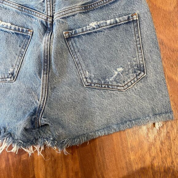 AGOLDE Jaden Short in Surreal Sz 24‎ Blue Denim Jean Cutoff High Waist Cute Sexy - Picture 16 of 16